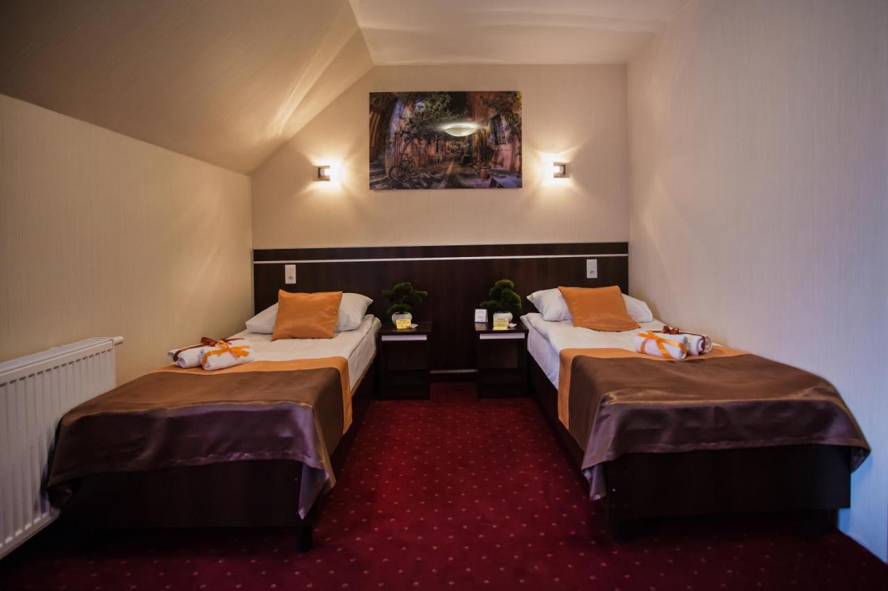 Hotel Lord Stargard Szczeciński Esterno foto